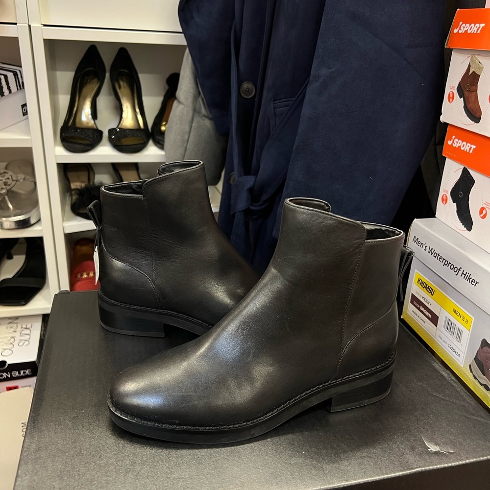 🔥🔥 Cole Haan Ramona Black Ankle Booties size 6 Brand new